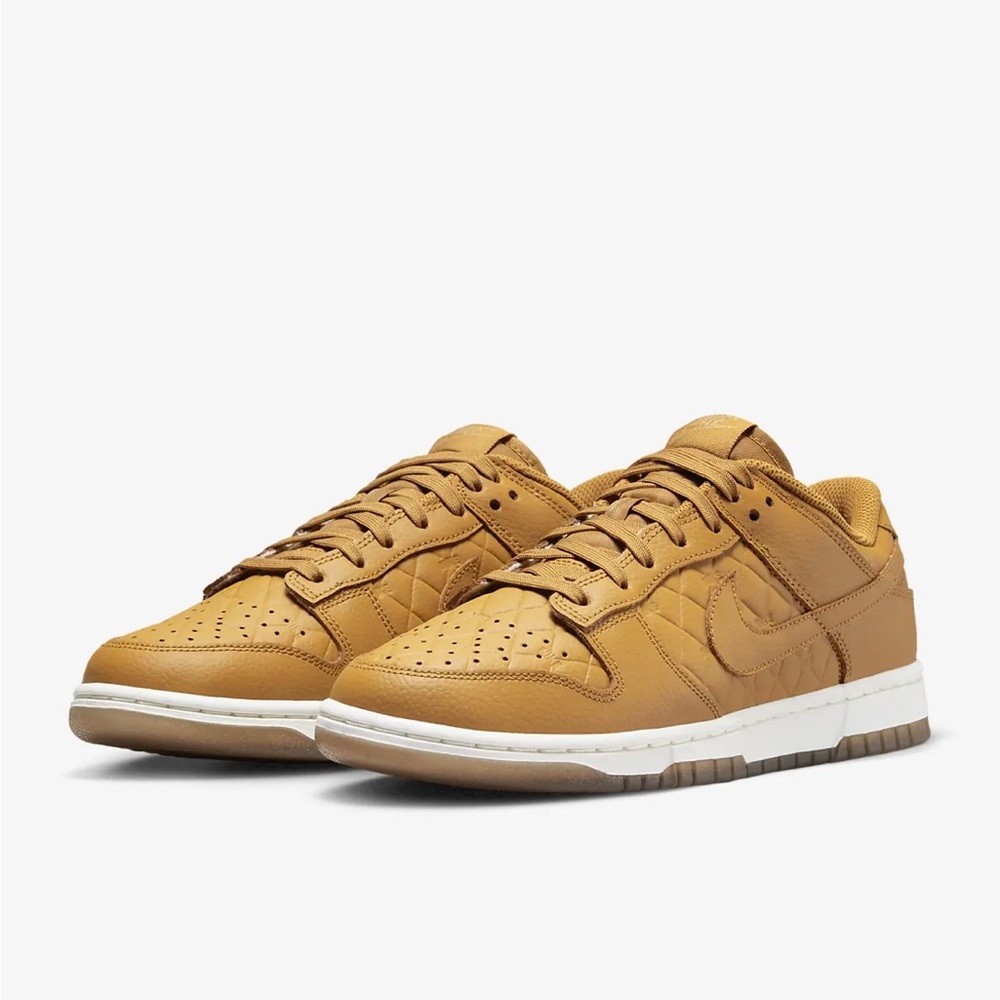 New in Box- Womens Nike Dunk Low